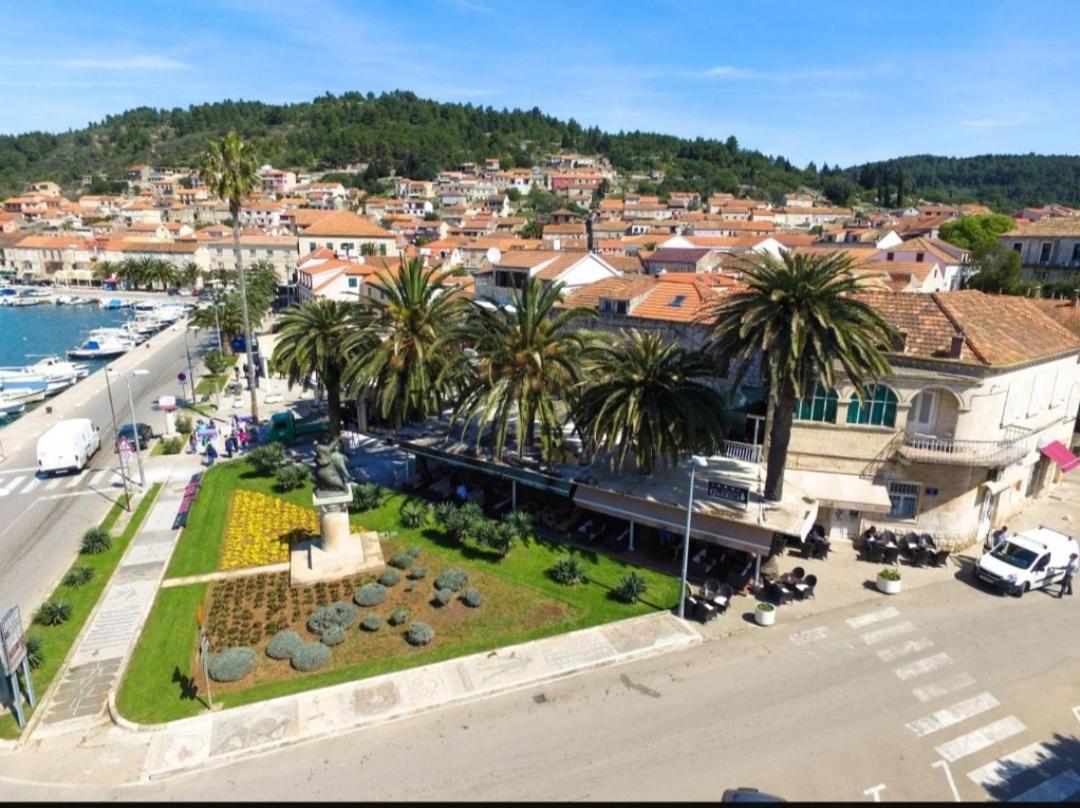 Apartment Toma Vela Luka Bagian luar foto